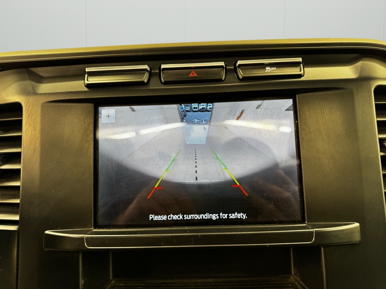 Ford Super Duty F-250 SRW XL 2WD Reg Cab 8' Box 2023