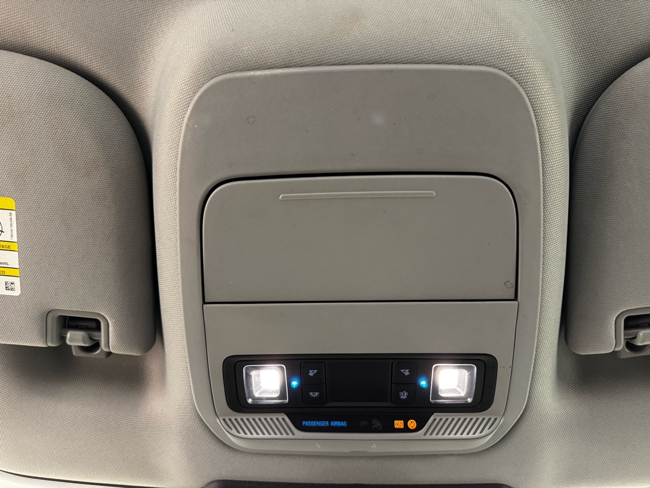 Ford Super Duty F-250 SRW XL 2WD Reg Cab 8' Box 2023