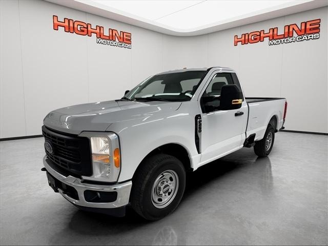2023 Ford Super Duty F-250 SRW XL 2WD Reg Cab 8' Box