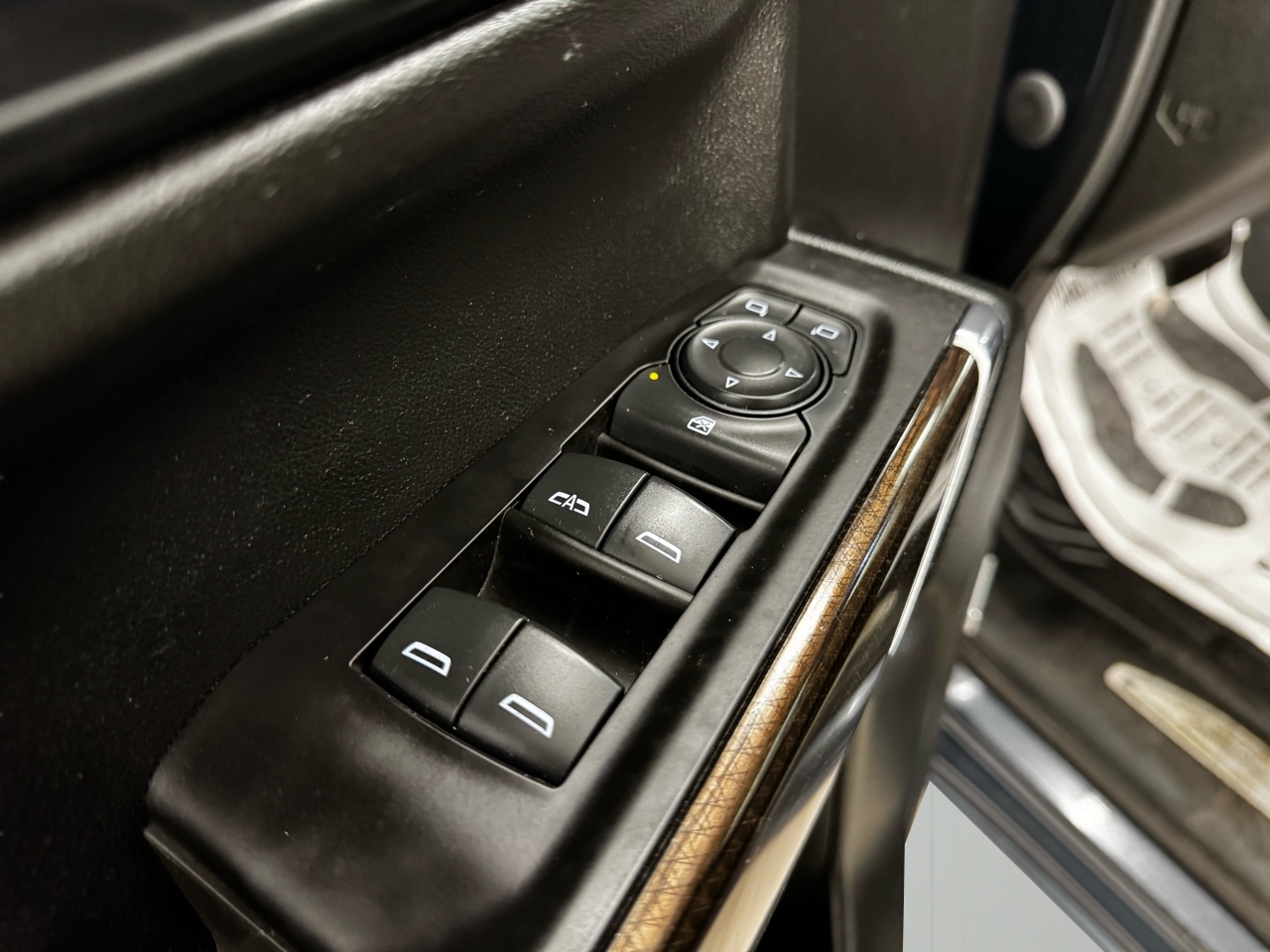 Chevrolet Silverado 1500 4WD Crew Cab 147" LT Trail Boss 2021