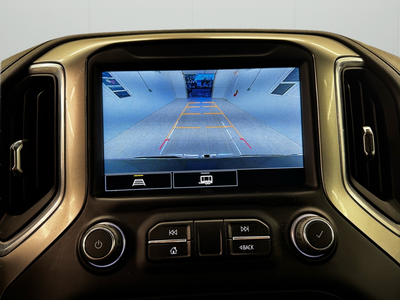 Chevrolet Silverado 1500 4WD Crew Cab 147" LT Trail Boss 2021