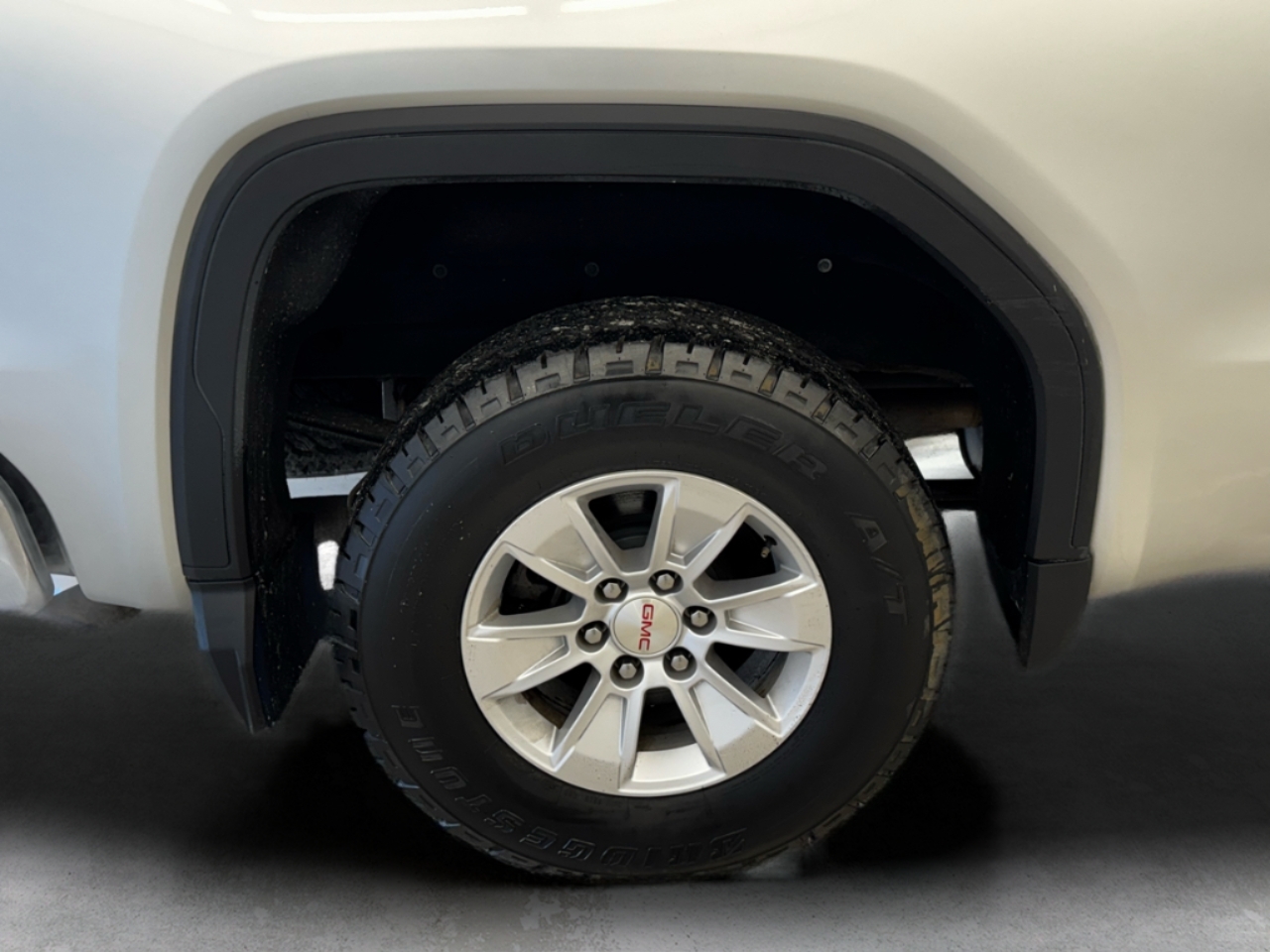 GMC Sierra 1500 4WD Crew Cab 157" SLE 2019