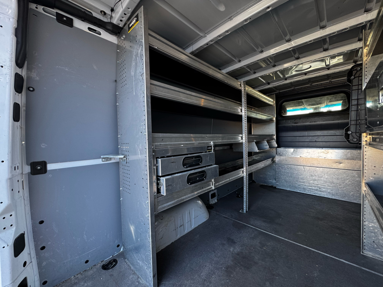 Mercedes-Benz Sprinter Cargo Van 1500 Standard Roof I4 144" RWD 2021