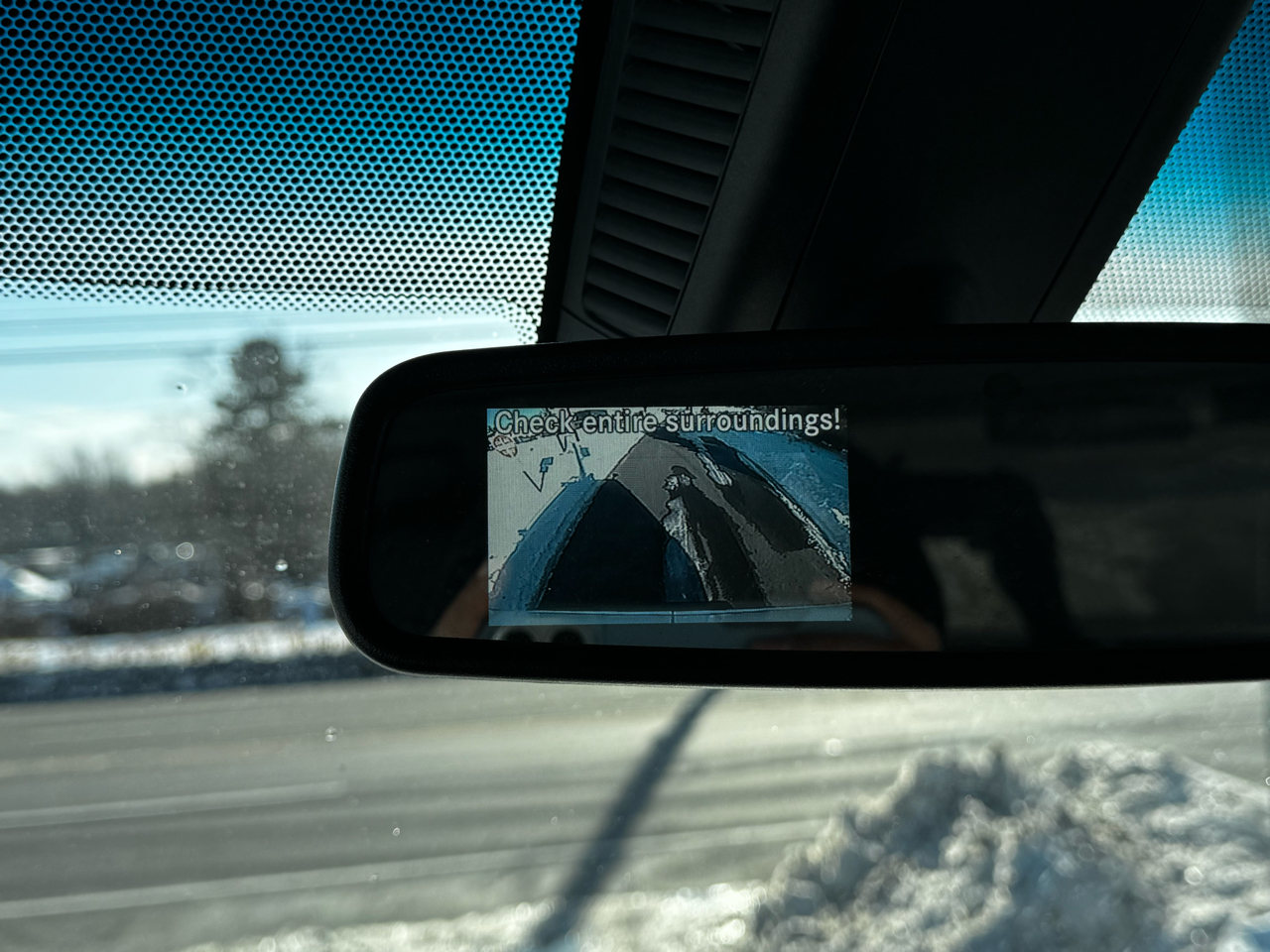 Mercedes-Benz Sprinter Cargo Van 1500 Standard Roof I4 144" RWD 2021