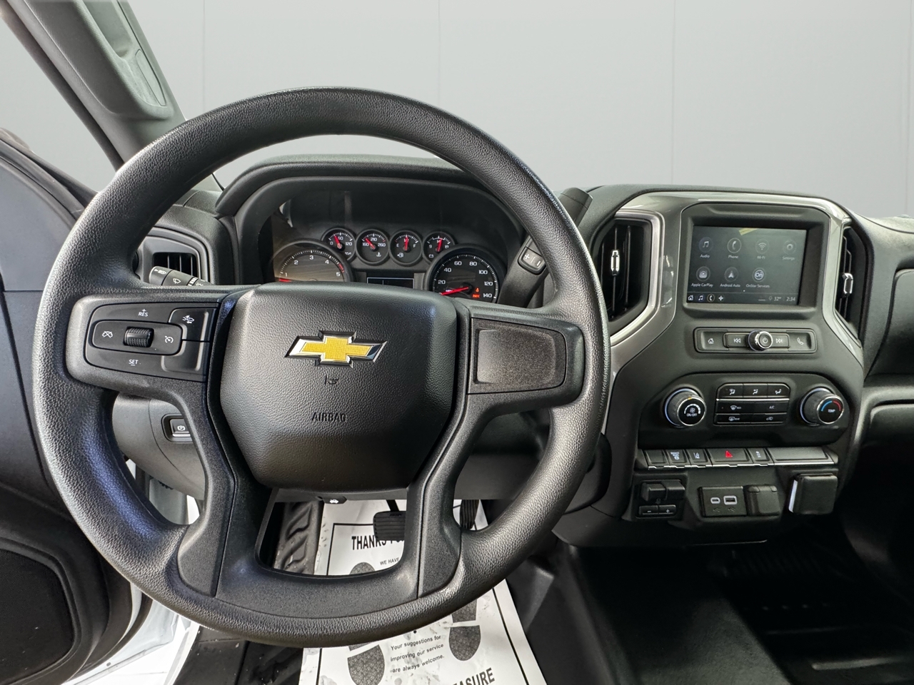 Chevrolet Silverado 3500HD CC 4WD Reg Cab 146" WB, 60" CA Work Truck 2025