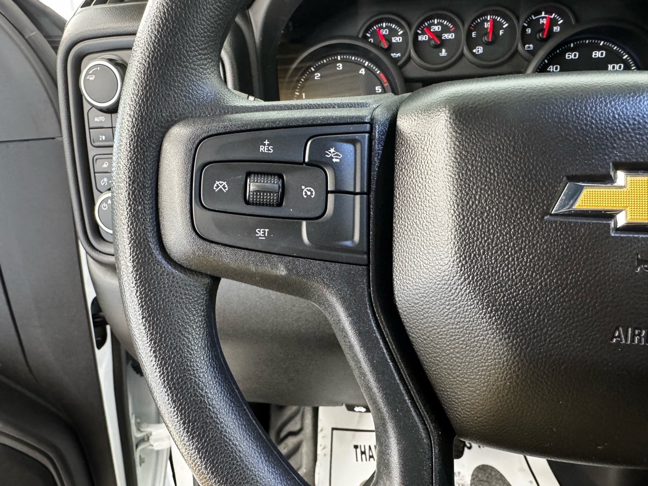 Chevrolet Silverado 3500HD CC 4WD Reg Cab 146" WB, 60" CA Work Truck 2025