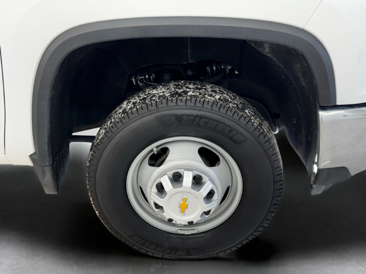 Chevrolet Silverado 3500HD CC 4WD Reg Cab 146" WB, 60" CA Work Truck 2025