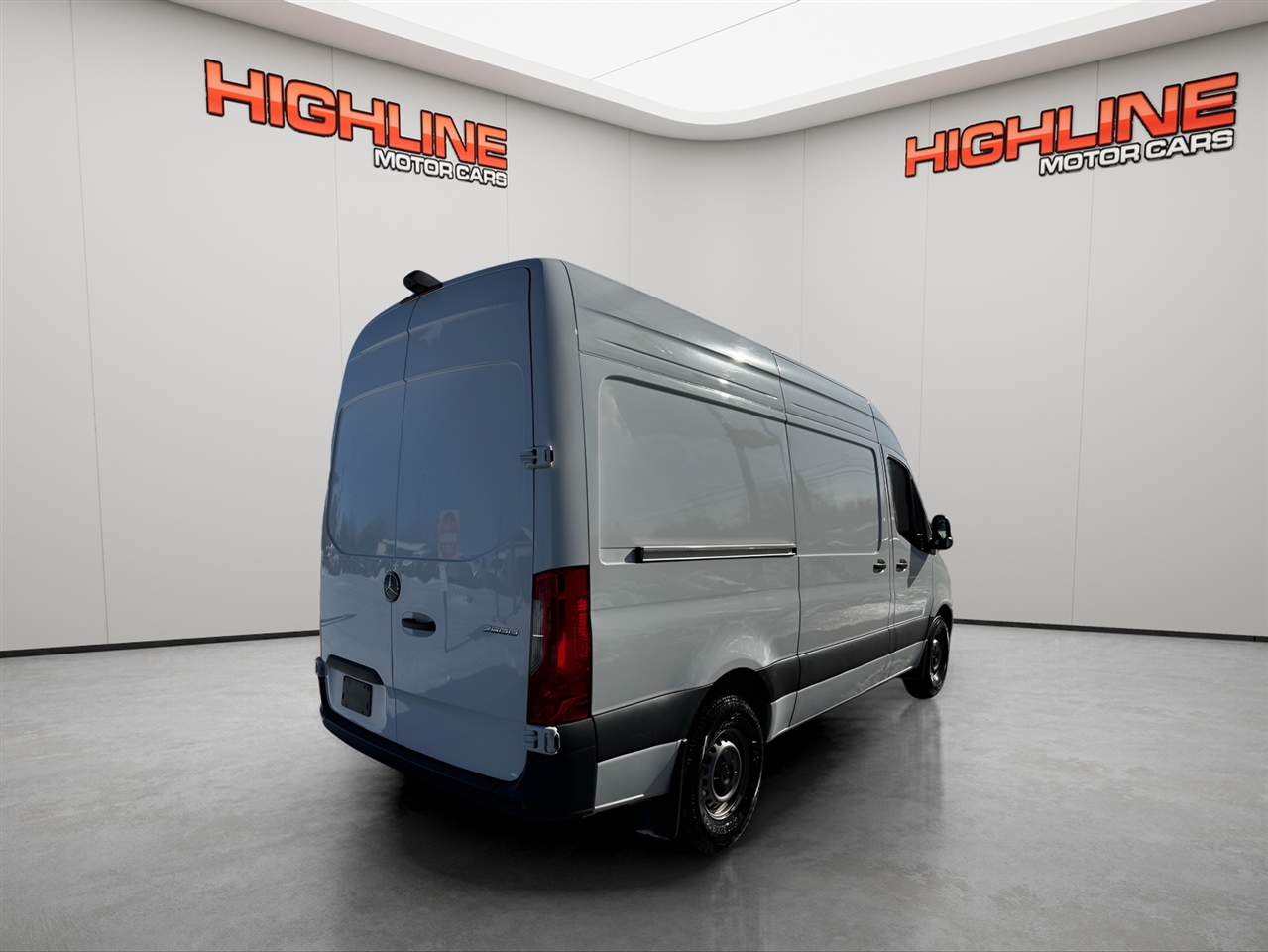 Mercedes-Benz Sprinter Cargo Van 2500 Standard Roof I4 Diesel 144" RWD 2025