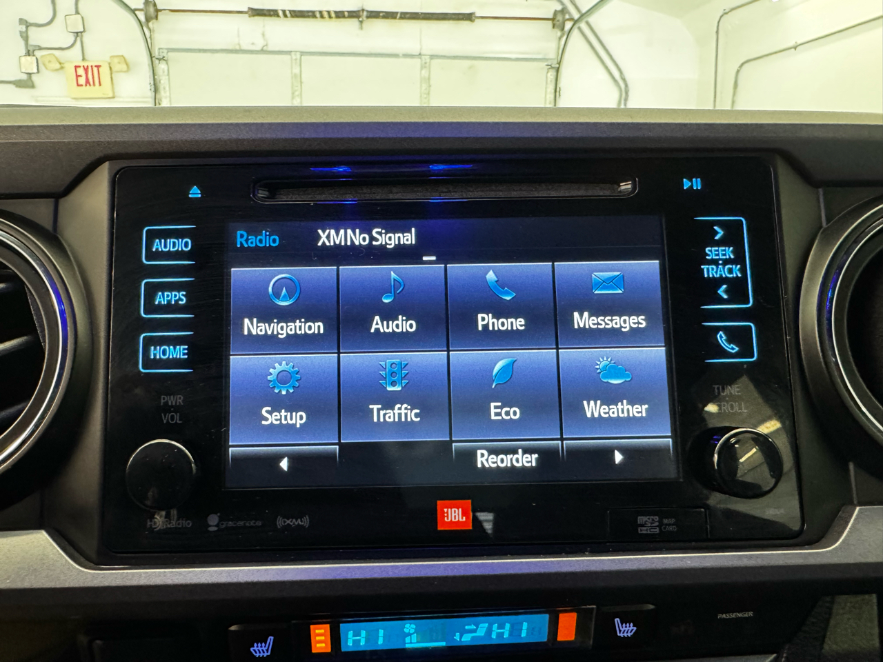 Toyota Tacoma TRD Off Road Double Cab 5' Bed V6 4x4 MT (Natl) 2017