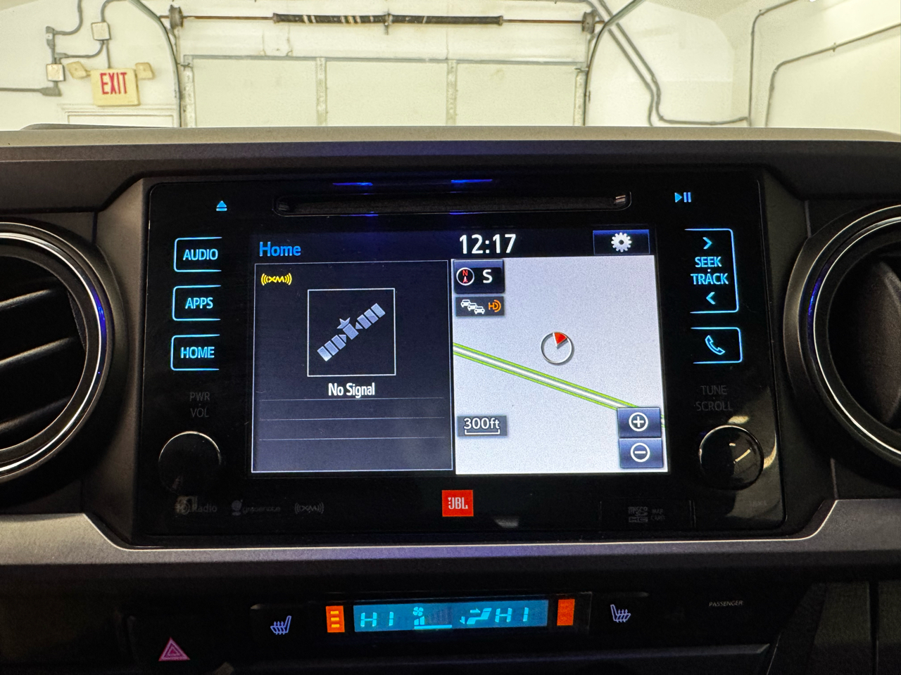 Toyota Tacoma TRD Off Road Double Cab 5' Bed V6 4x4 MT (Natl) 2017