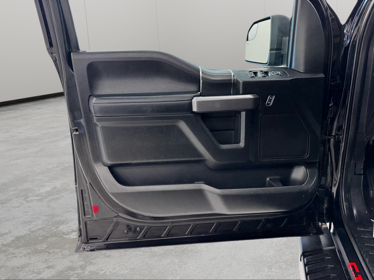 Ford F-150 Lariat 4WD SuperCab 6.5' Box 2020