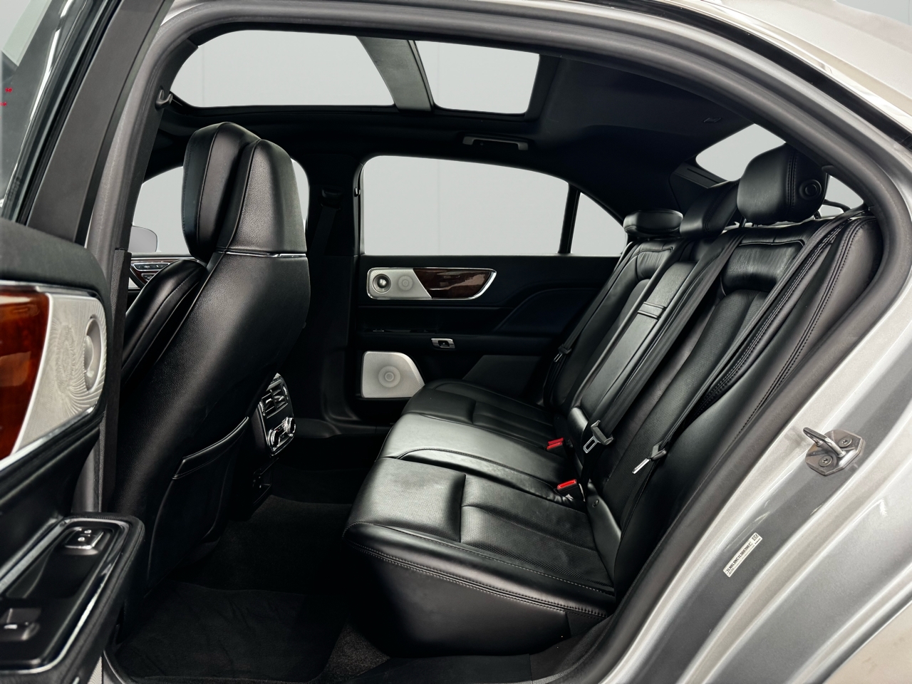 Lincoln Continental Reserve AWD 2020