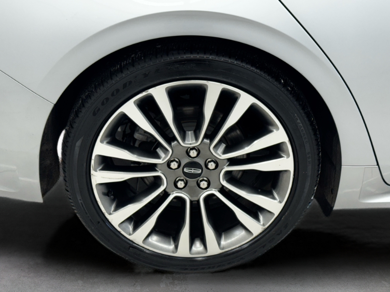 Lincoln Continental Reserve AWD 2020