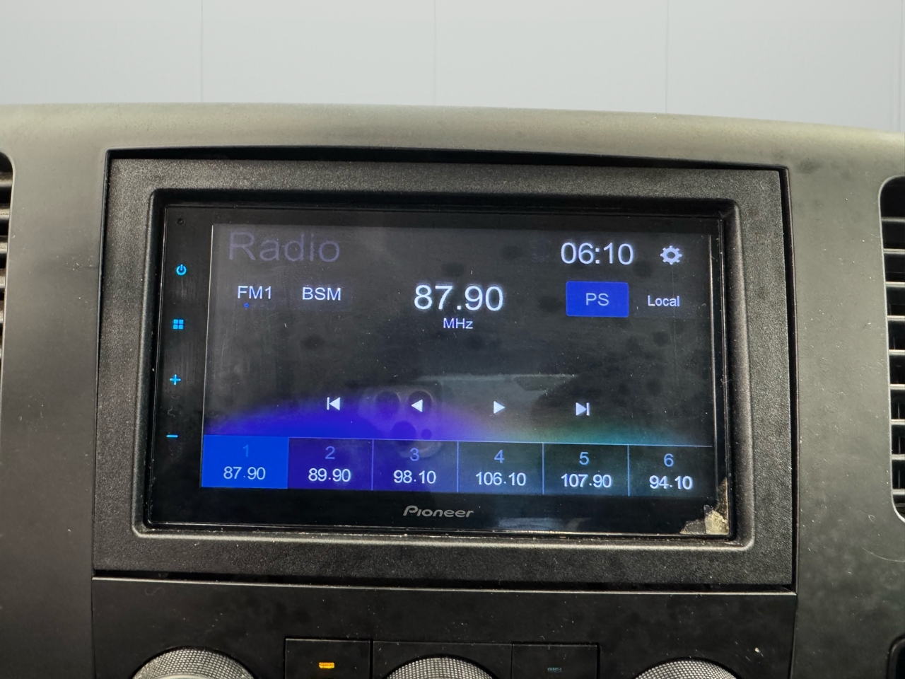 Chevrolet Silverado 2500HD 4WD Crew Cab 153" LT 2009