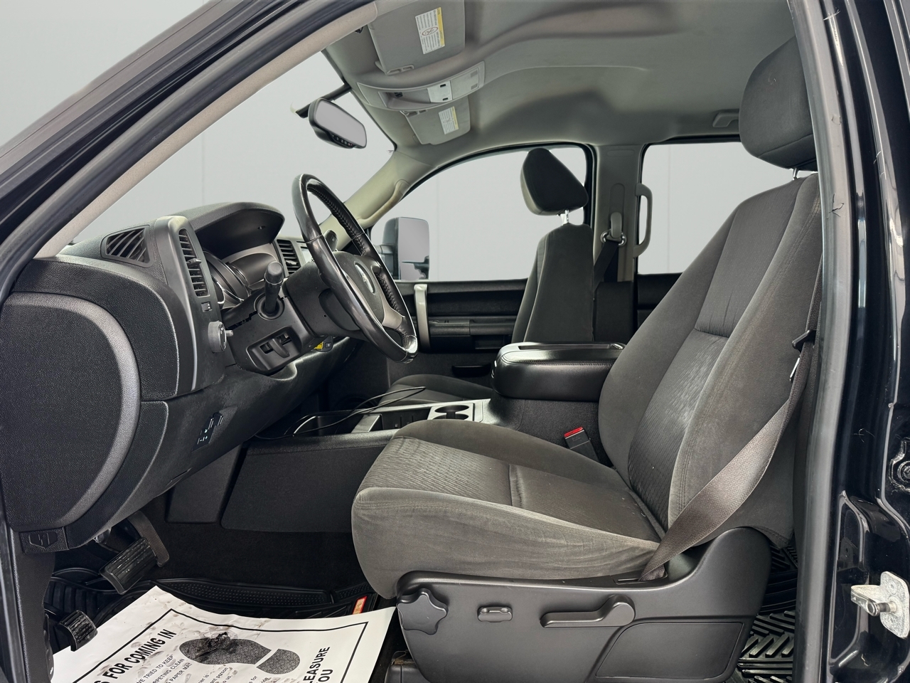 Chevrolet Silverado 2500HD 4WD Crew Cab 153" LT 2009