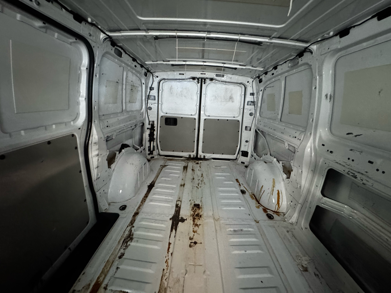 Mercedes-Benz Metris Cargo Van Standard Roof 126" Wheelbase 2017