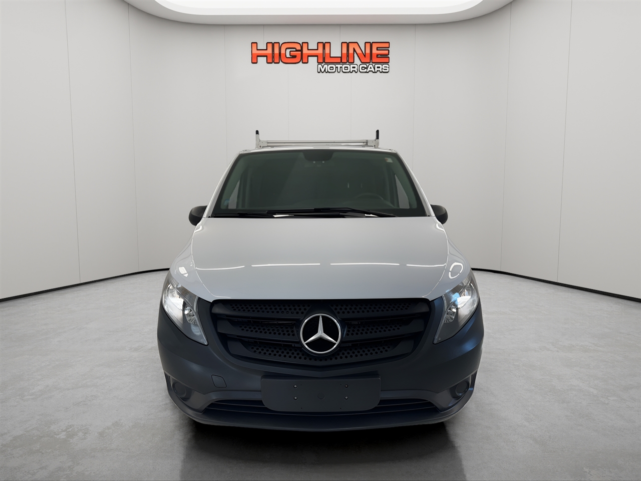 Mercedes-Benz Metris Cargo Van Standard Roof 126" Wheelbase 2017