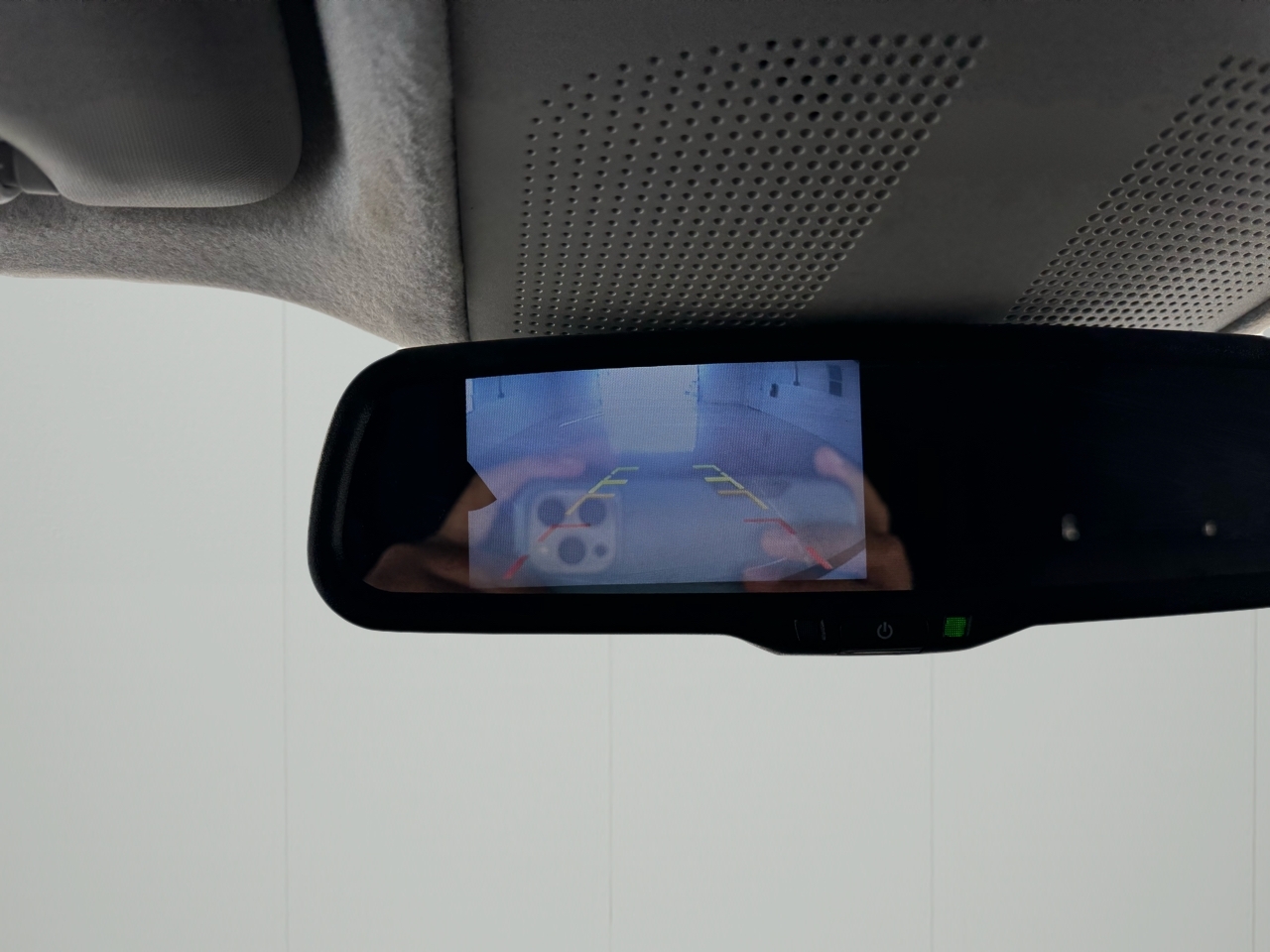 Mercedes-Benz Metris Cargo Van Standard Roof 126" Wheelbase 2017