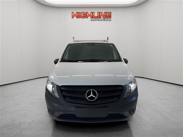 Mercedes-Benz Metris Cargo Van Standard Roof 126" Wheelbase 2017