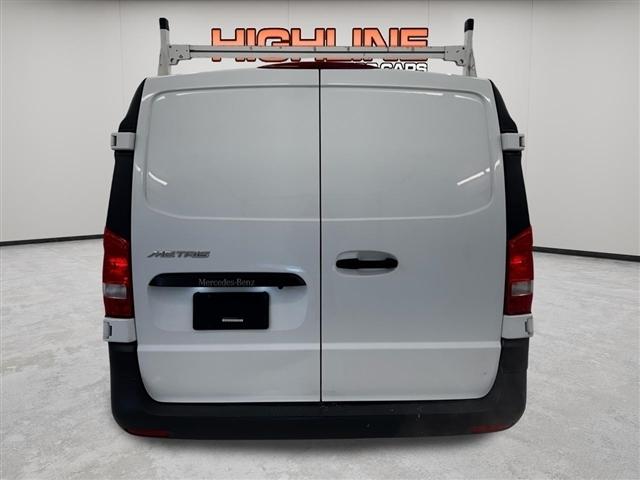 Mercedes-Benz Metris Cargo Van Standard Roof 126" Wheelbase 2017