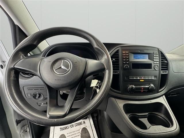 Mercedes-Benz Metris Cargo Van Standard Roof 126" Wheelbase 2017