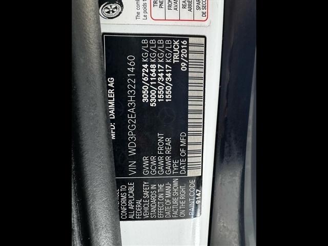Mercedes-Benz Metris Cargo Van Standard Roof 126" Wheelbase 2017