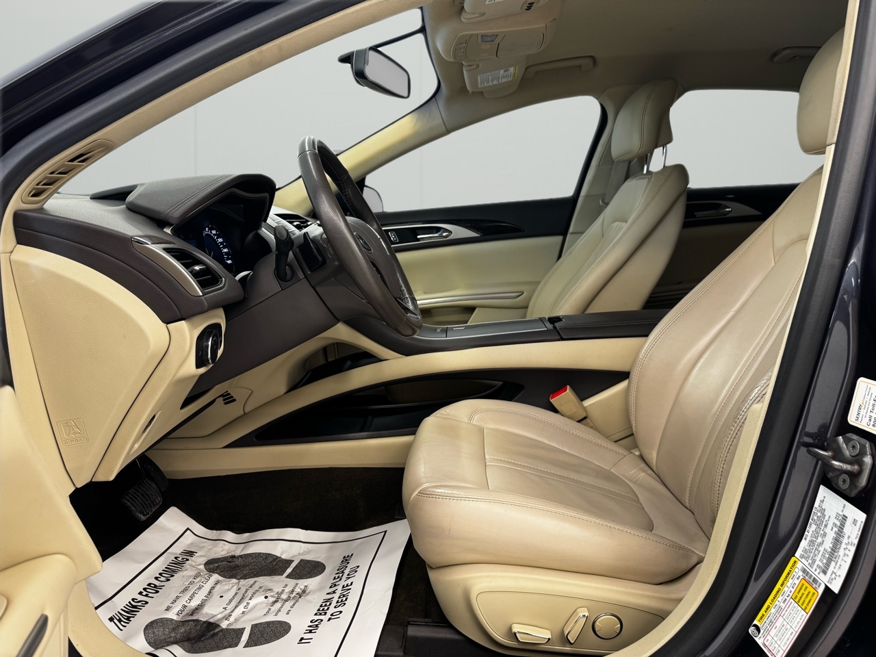 Lincoln MKZ 4dr Sdn FWD 2013