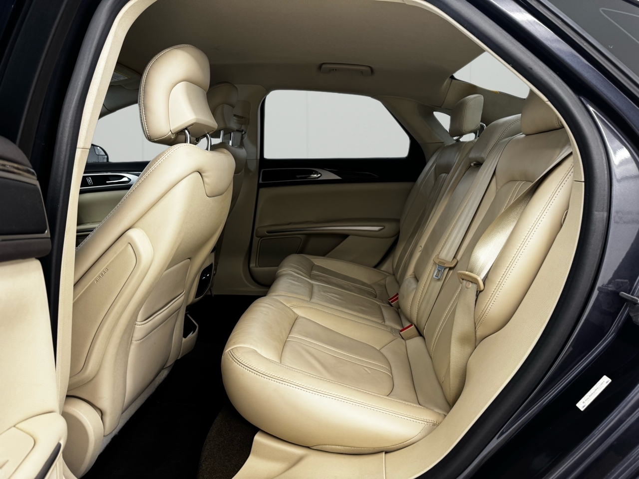 Lincoln MKZ 4dr Sdn FWD 2013