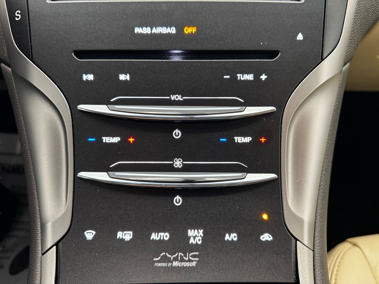 Lincoln MKZ 4dr Sdn FWD 2013