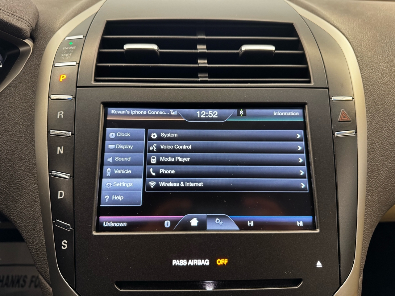 Lincoln MKZ 4dr Sdn FWD 2013