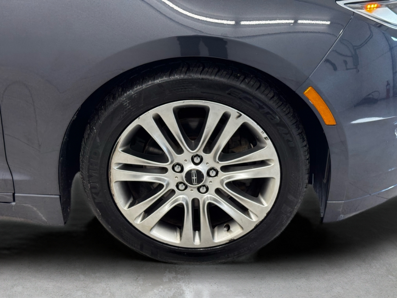 Lincoln MKZ 4dr Sdn FWD 2013