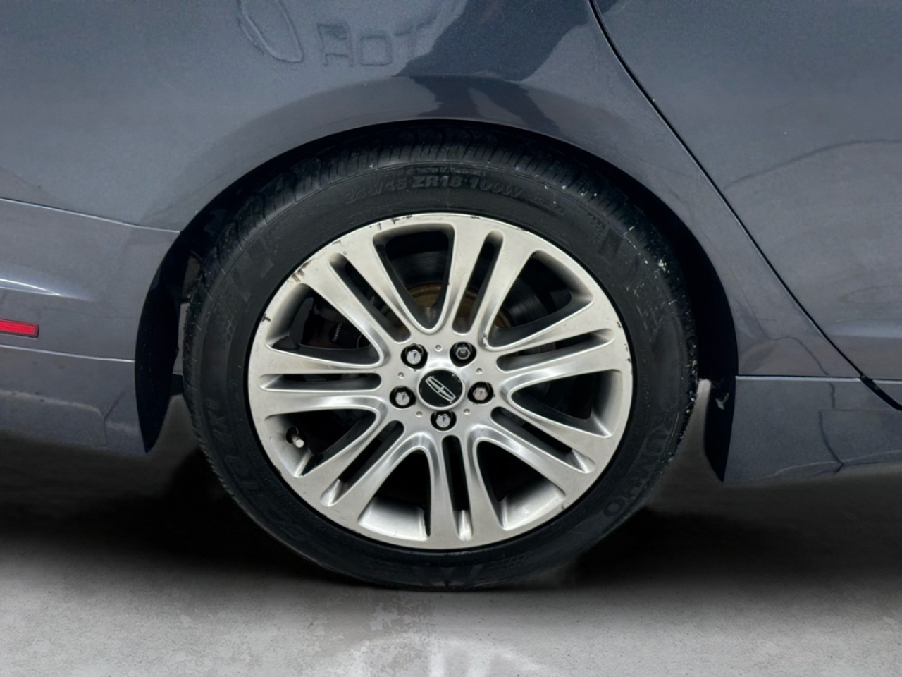 Lincoln MKZ 4dr Sdn FWD 2013