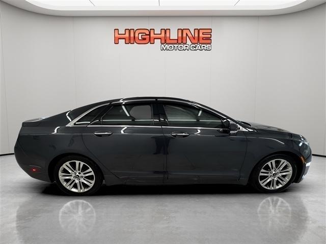 Lincoln MKZ 4dr Sdn FWD 2013