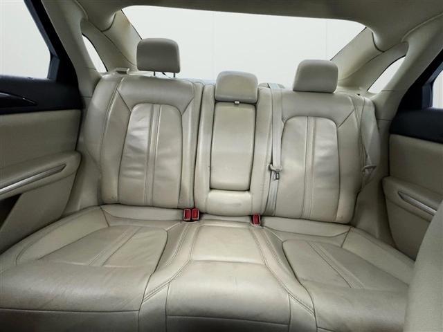 Lincoln MKZ 4dr Sdn FWD 2013