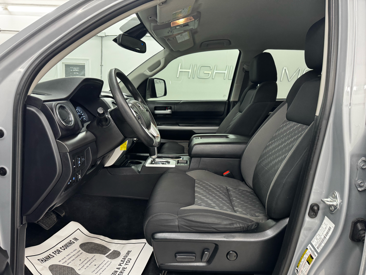 Toyota Tundra 2WD SR5 CrewMax 5.5' Bed 5.7L (Natl) 2021