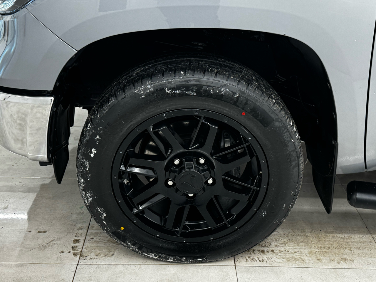 Toyota Tundra 2WD SR5 CrewMax 5.5' Bed 5.7L (Natl) 2021