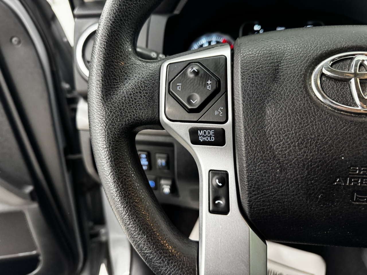 Toyota Tundra 2WD SR5 CrewMax 5.5' Bed 5.7L (Natl) 2021