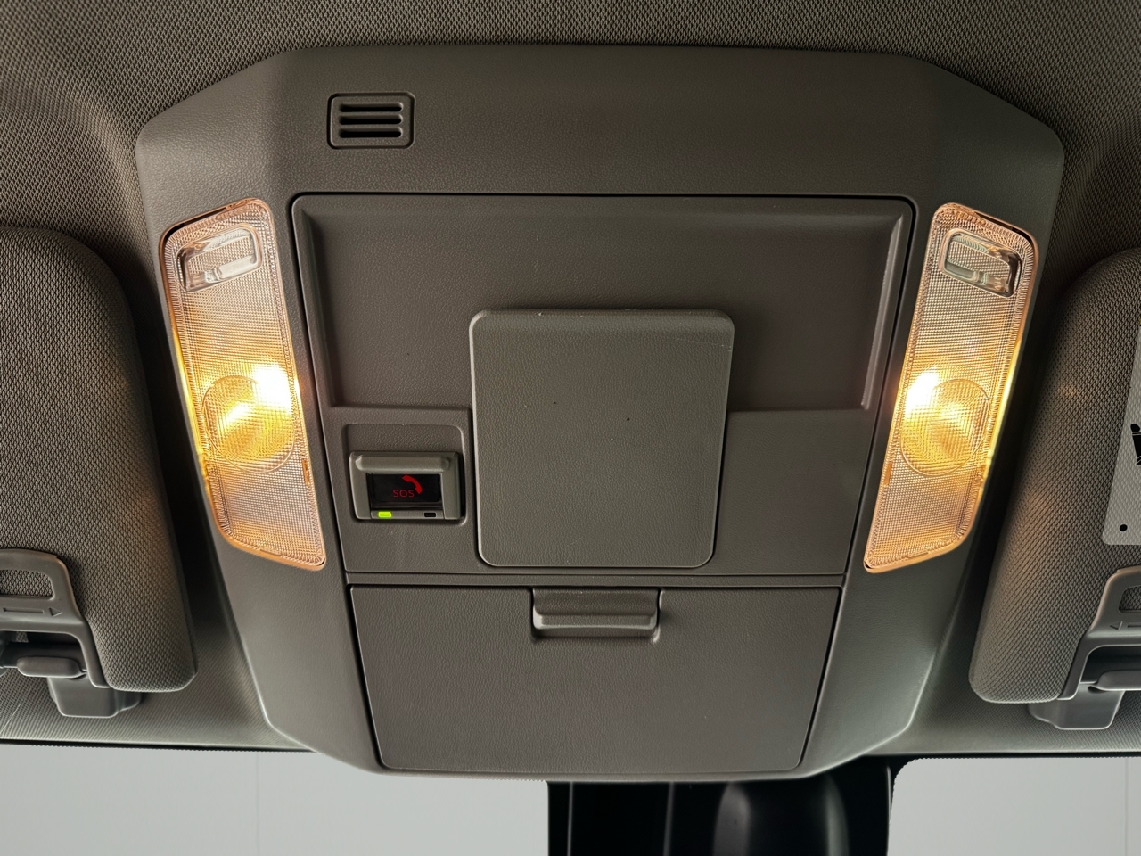 Toyota Tundra 2WD SR5 CrewMax 5.5' Bed 5.7L (Natl) 2021