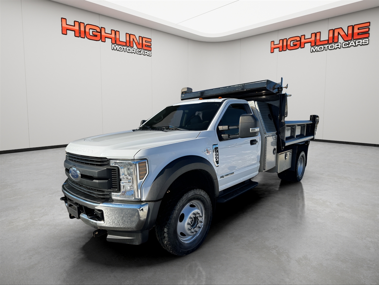 2019 Ford Super Duty F-550 DRW XLT 4WD Reg Cab 145" WB 60" CA