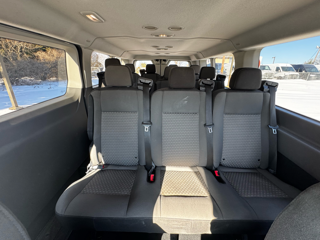 Ford Transit Passenger Wagon T-350 148" Low Roof XLT RWD 2023