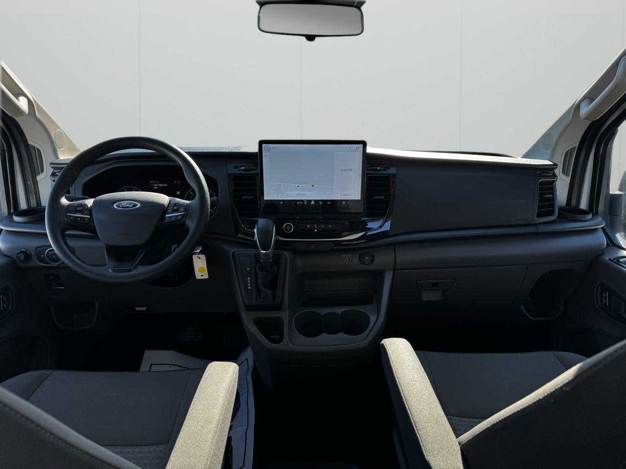 Ford Transit Passenger Wagon T-350 148" Low Roof XLT RWD 2023