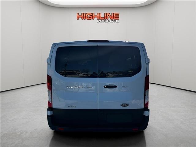 Ford Transit Passenger Wagon T-350 148" Low Roof XLT RWD 2023