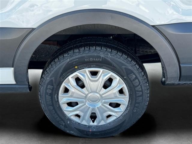 Ford Transit Passenger Wagon T-350 148" Low Roof XLT RWD 2023