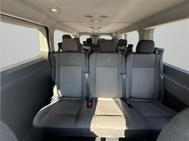 Ford Transit Passenger Wagon T-350 148" Low Roof XLT RWD 2023