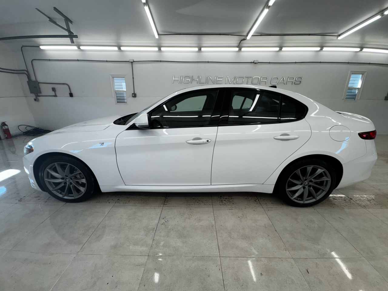 Alfa Romeo Giulia Ti AWD 2023