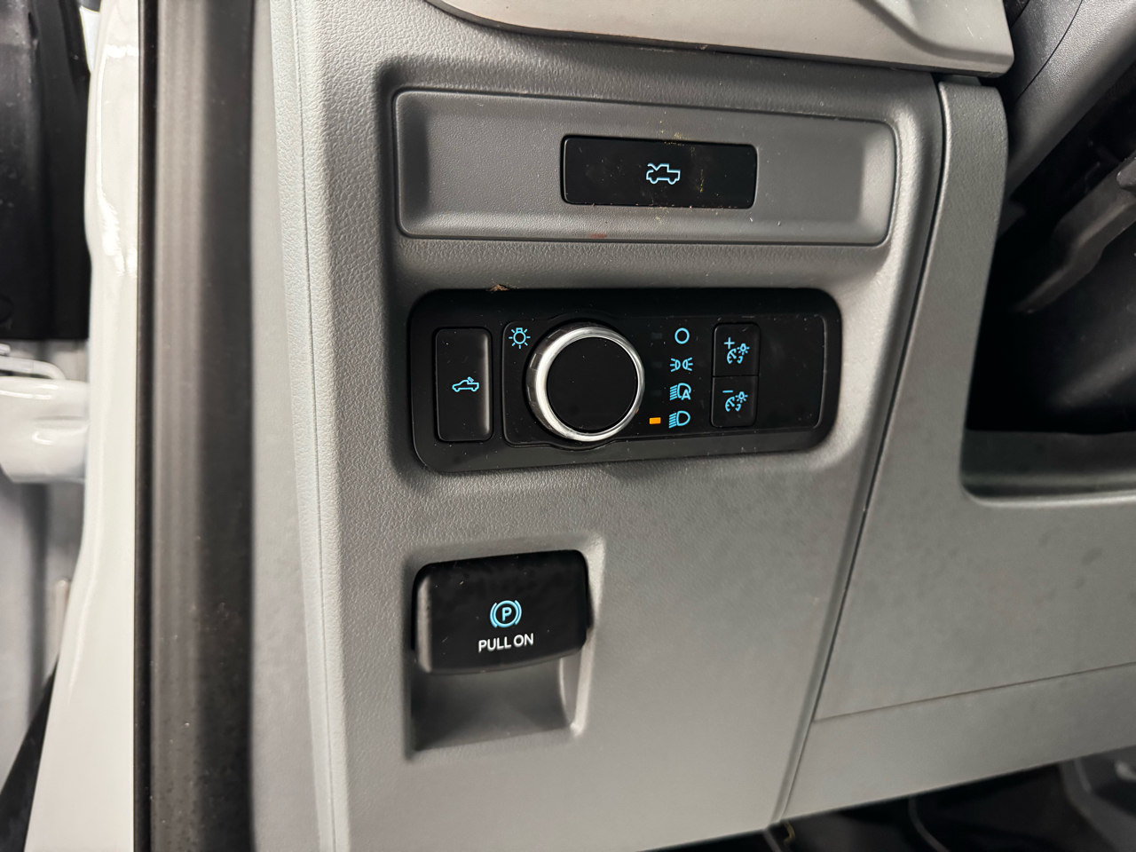 Ford F-150 Lightning LARIAT 4WD SuperCrew 5.5' Box 2022