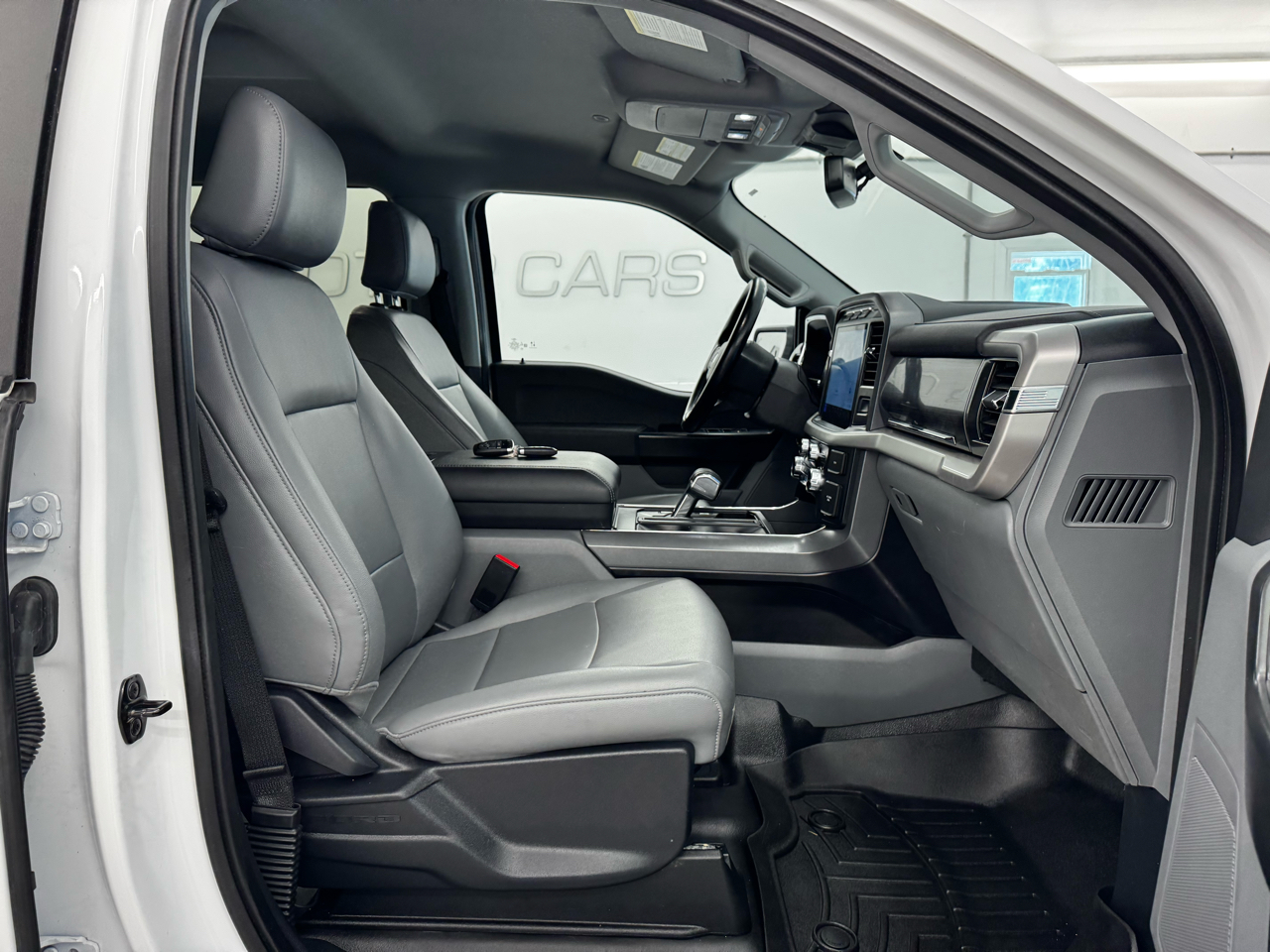 Ford F-150 Lightning LARIAT 4WD SuperCrew 5.5' Box 2022