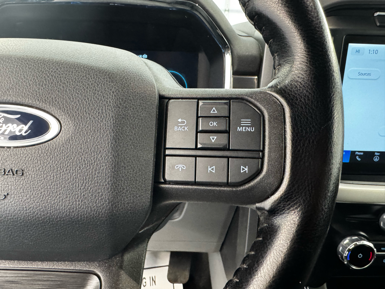 Ford F-150 Lightning LARIAT 4WD SuperCrew 5.5' Box 2022