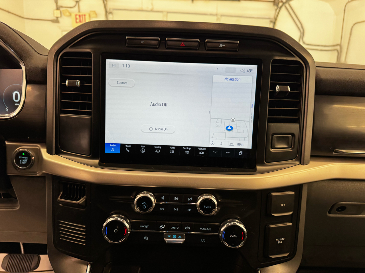 Ford F-150 Lightning LARIAT 4WD SuperCrew 5.5' Box 2022