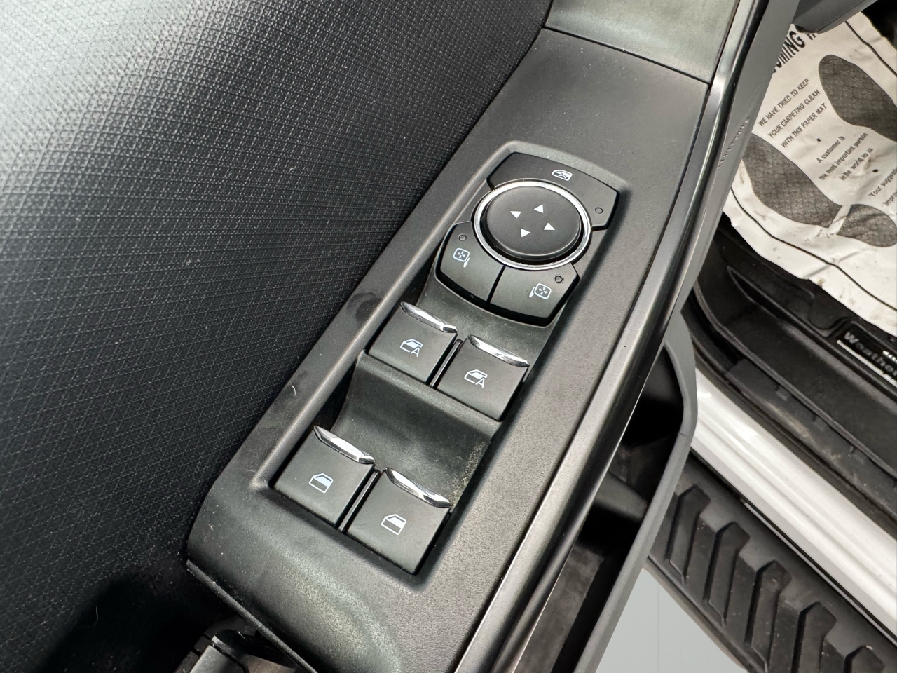 Ford F-150 Lightning Pro 4WD SuperCrew 5.5' Box 2022